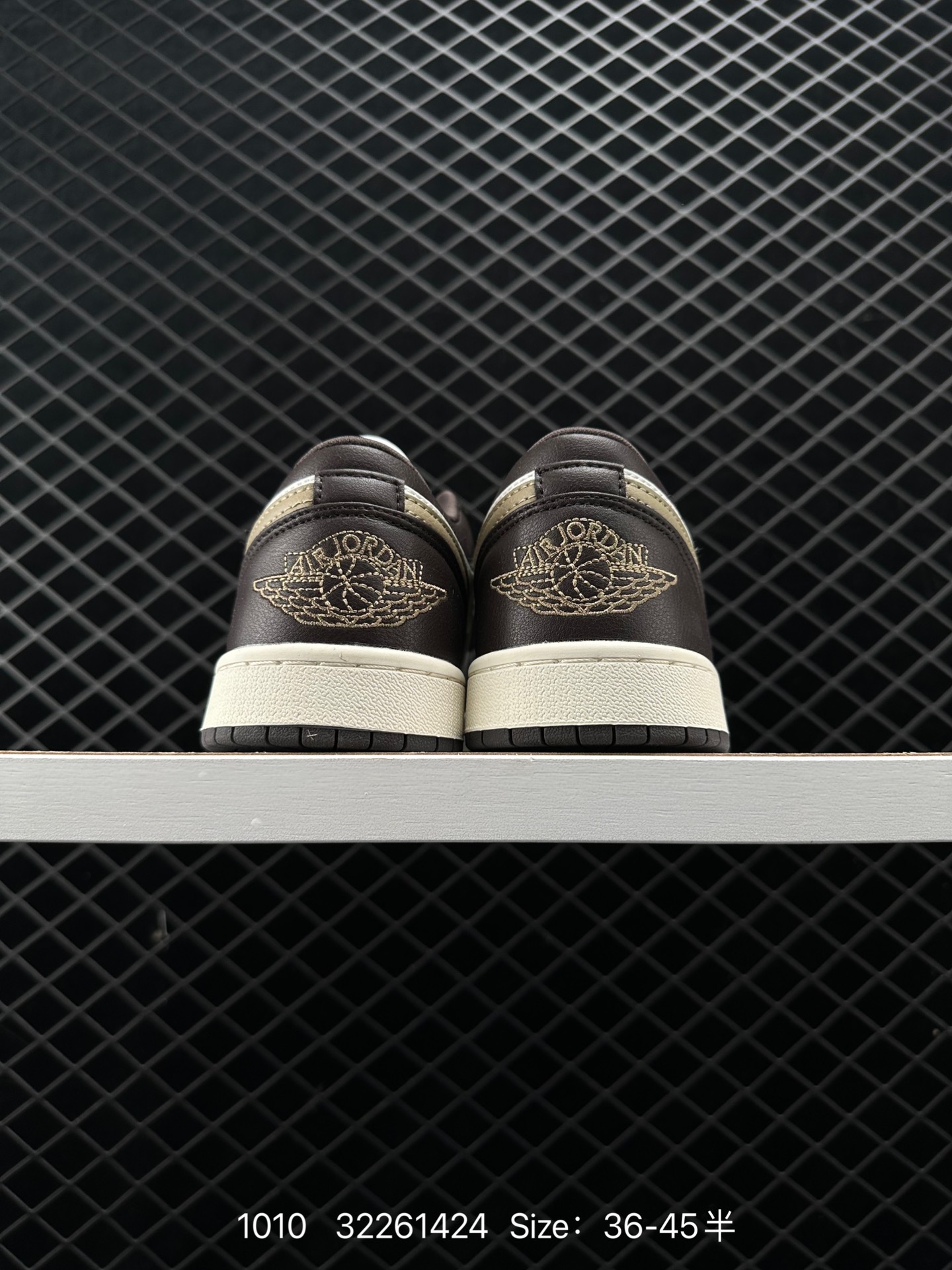 Air Jordan 1 Low AJ1